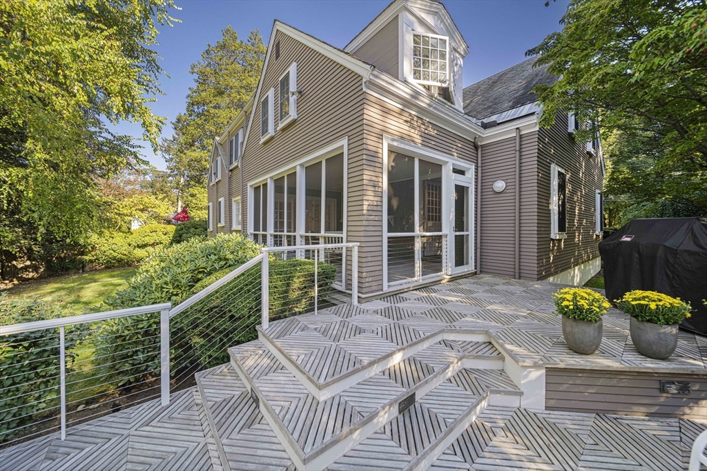 106 Farlow Road