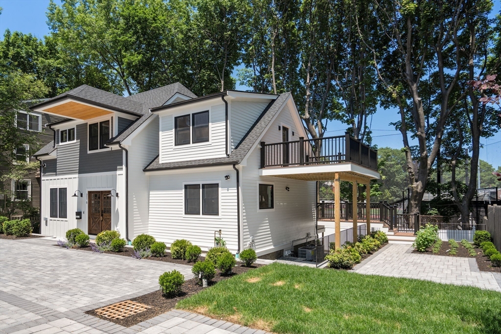 216 Aspinwall Ave, # 3