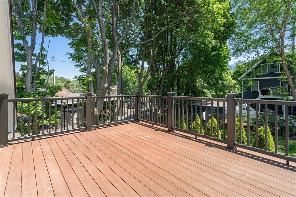 216 Aspinwall Ave, # 3