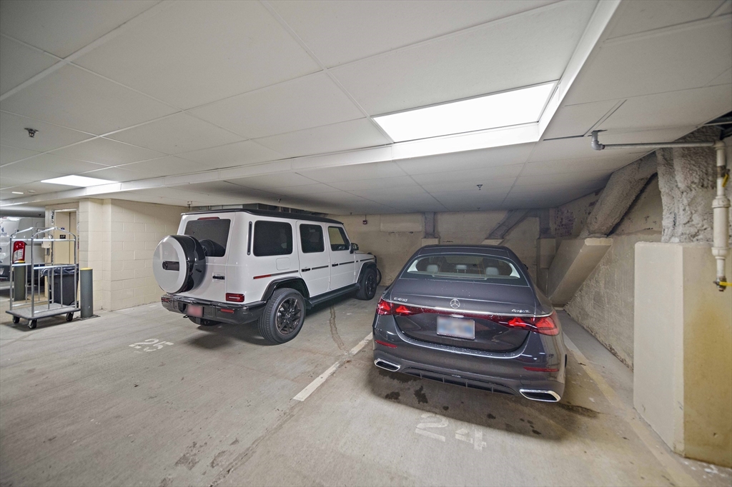 2420 Beacon Street # 401