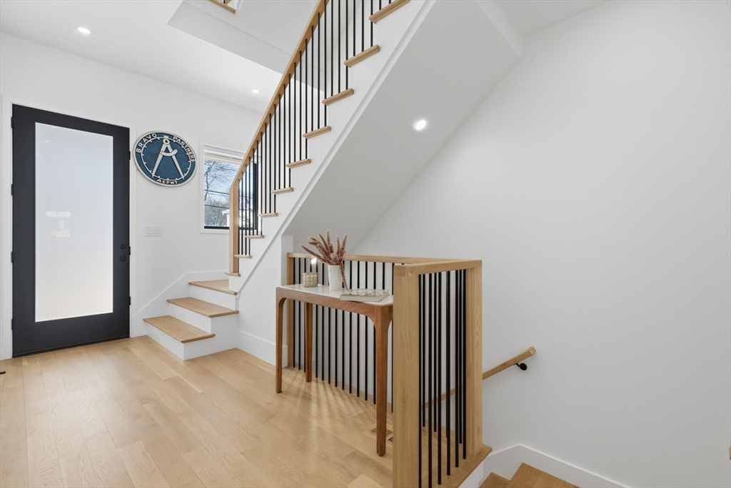 158 Langley Rd # 158