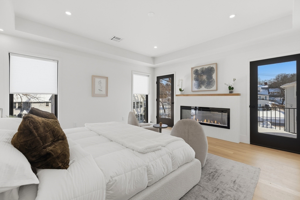 158 Langley Rd # 158