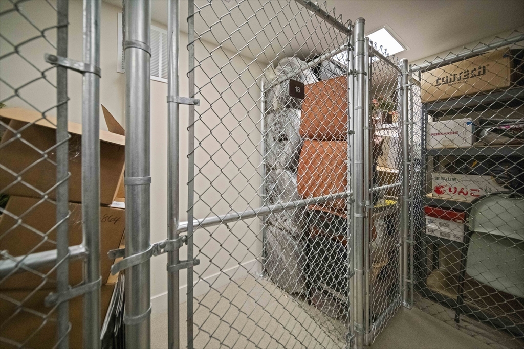 321 Hammond Pond Pkwy # 105