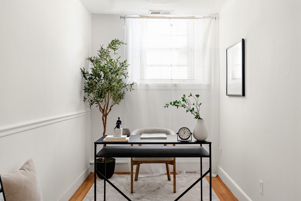 274 Clarendon # 10