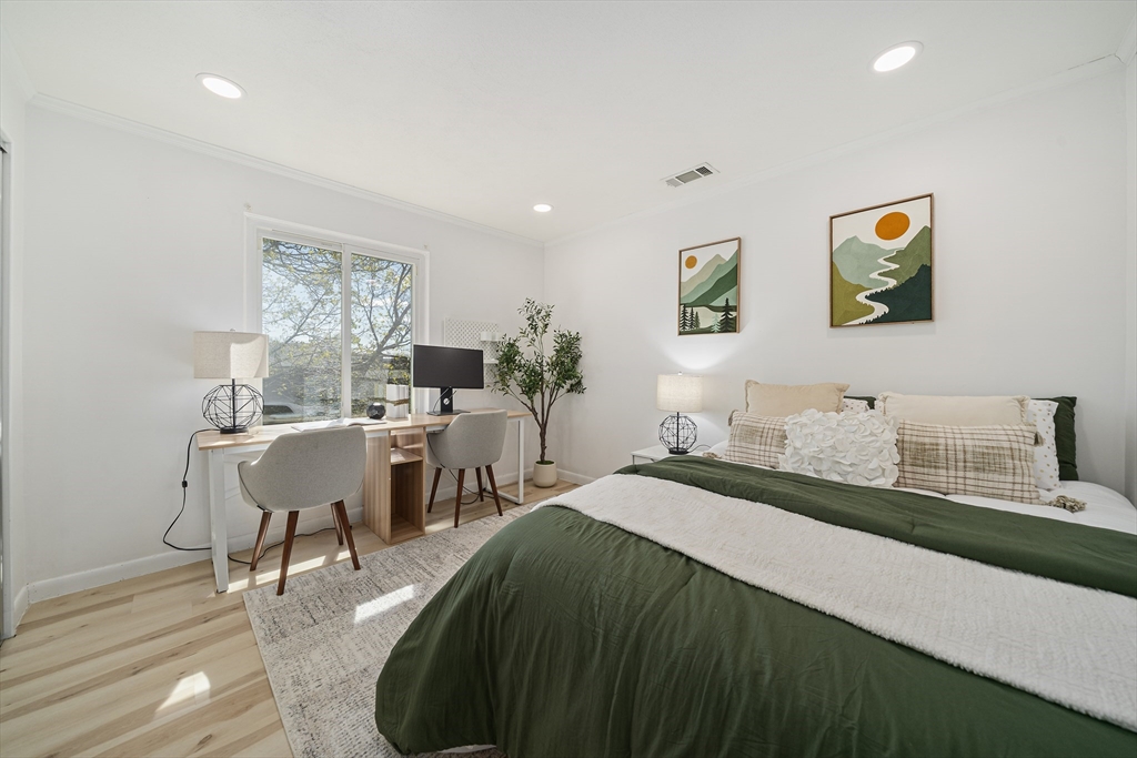 206 Lagrange Street # 206