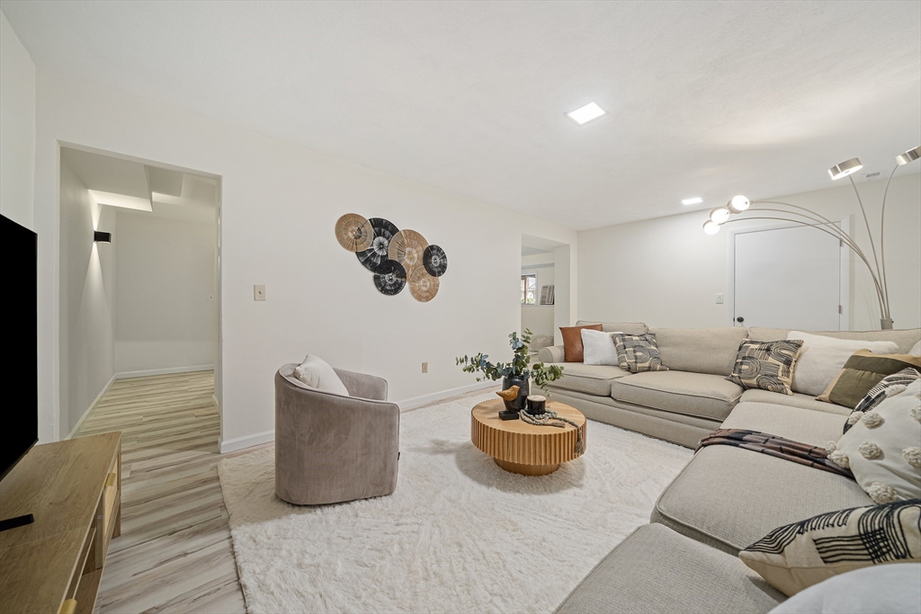 206 Lagrange Street # 206