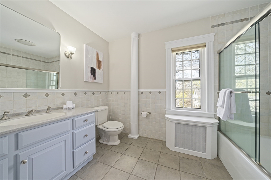 247 Stratford Street