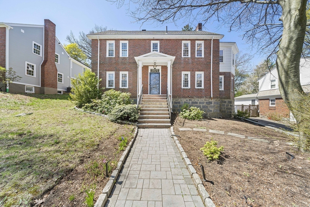 247 Stratford Street