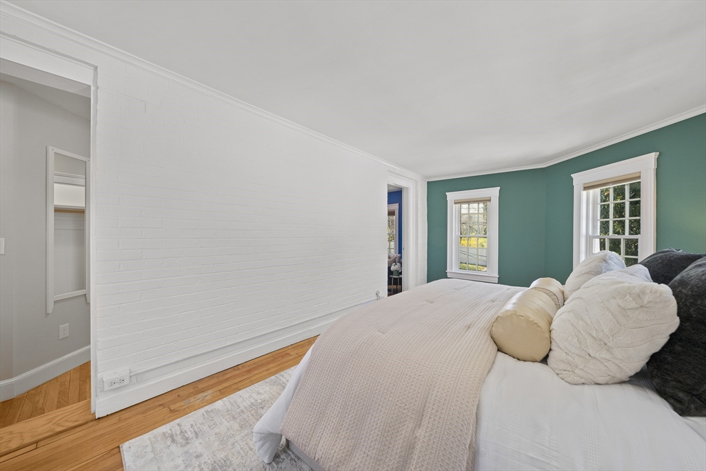 247 Stratford Street