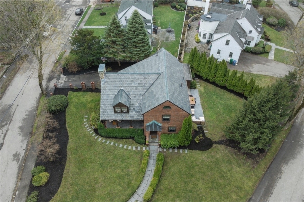 6 Risley Rd