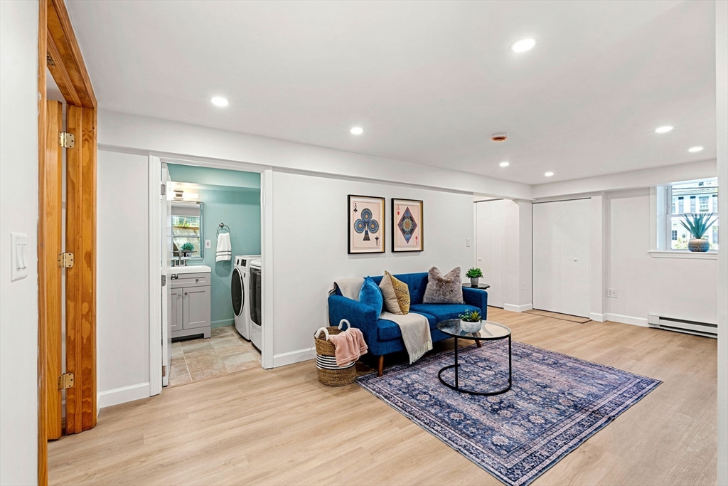 96 Paul Revere Rd