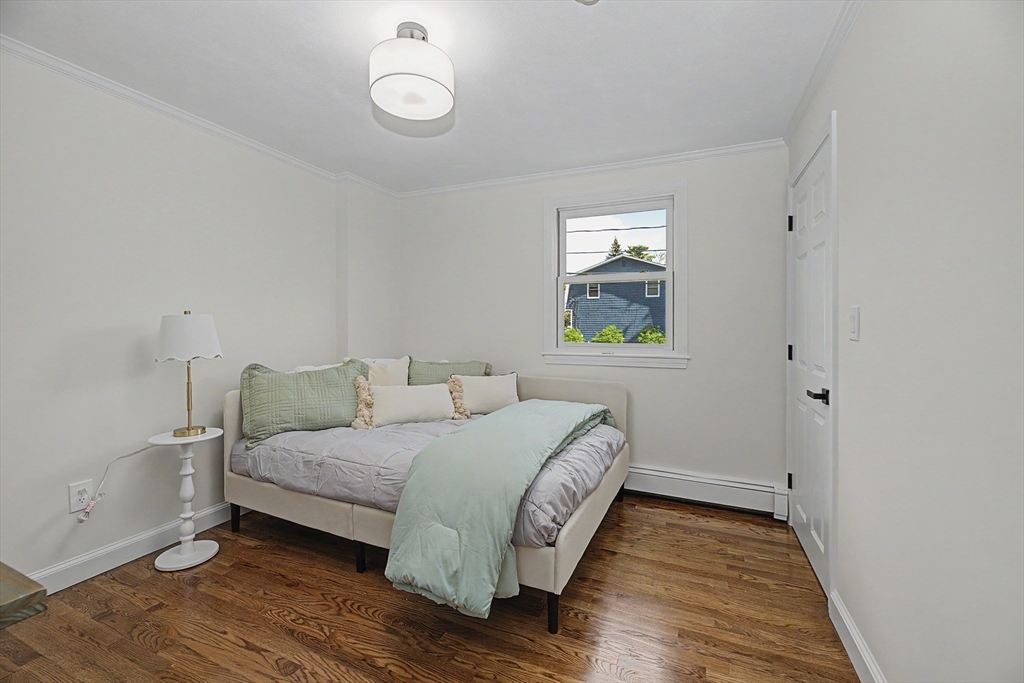 25 Cynthia Road