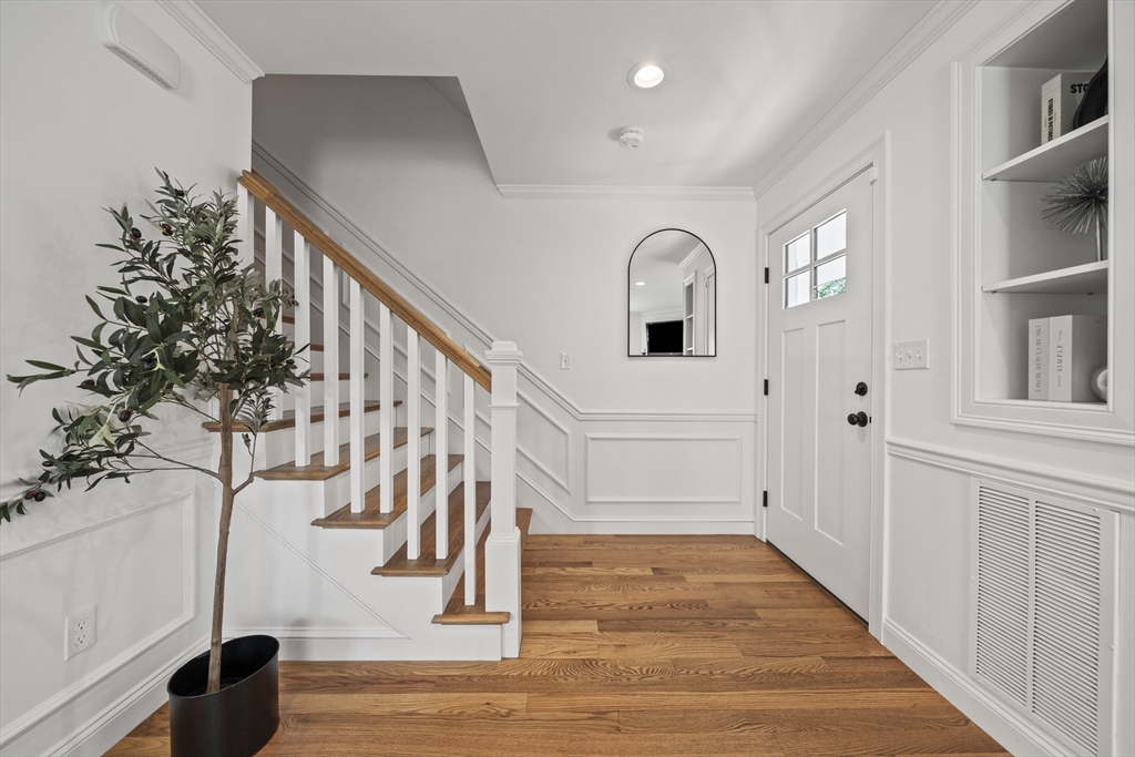 61 Gale Street # 1