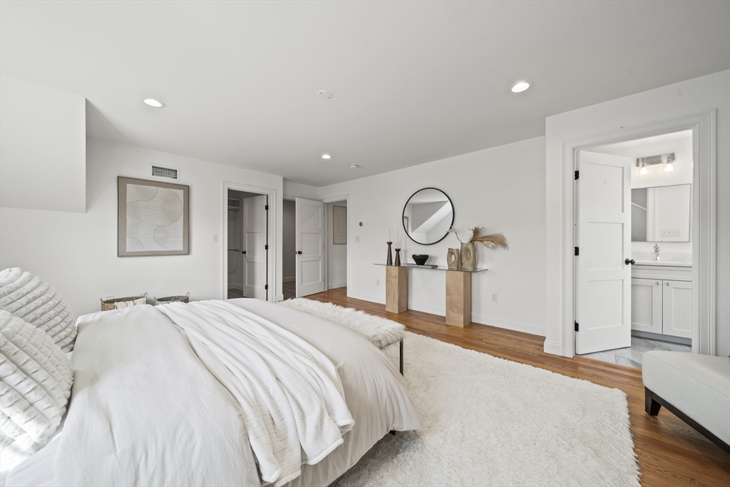 61 Gale Street # 1