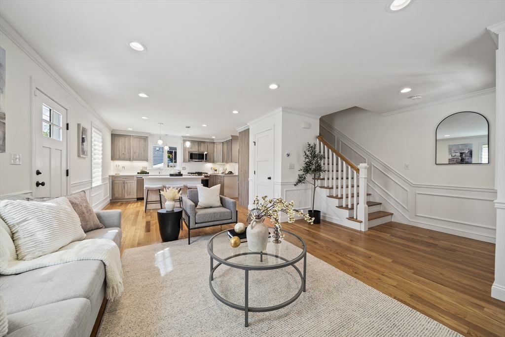 61 Gale Street # 1