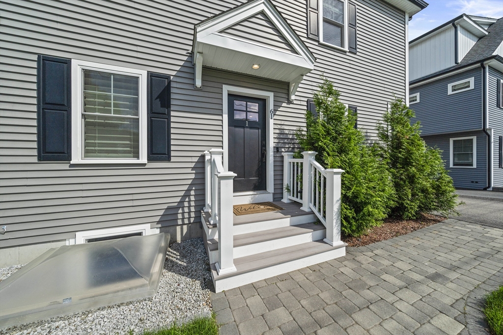 61 Gale Street # 1