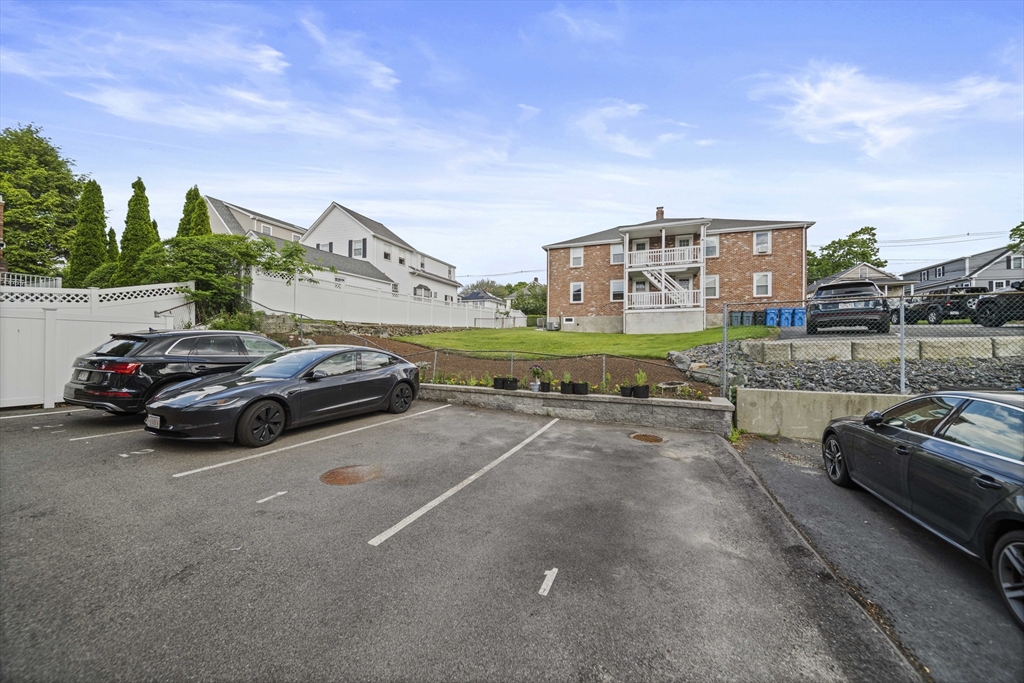 61 Gale Street # 1