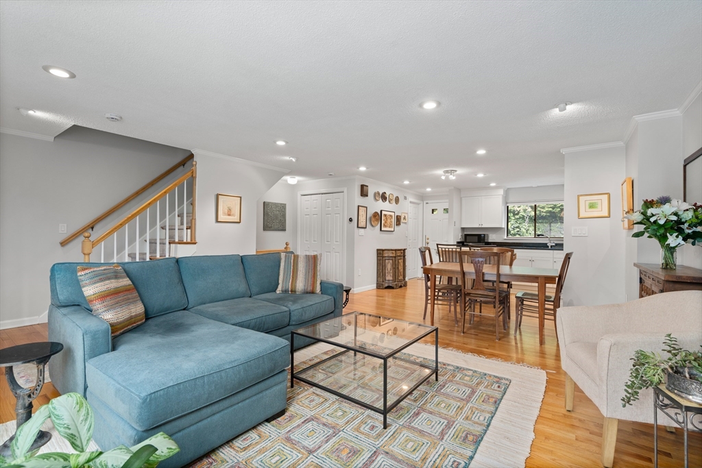 282 Mount Auburn # 282