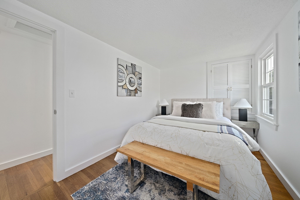 312 Hunnewell Street # 1