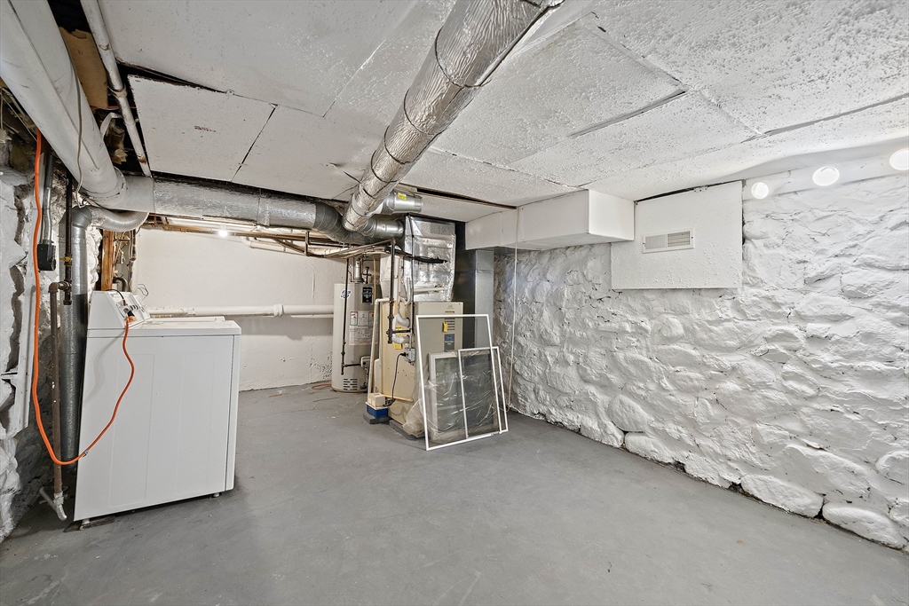 312 Hunnewell Street # 1