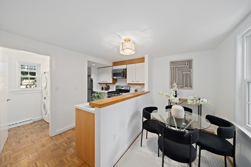 312 Hunnewell Street # 1