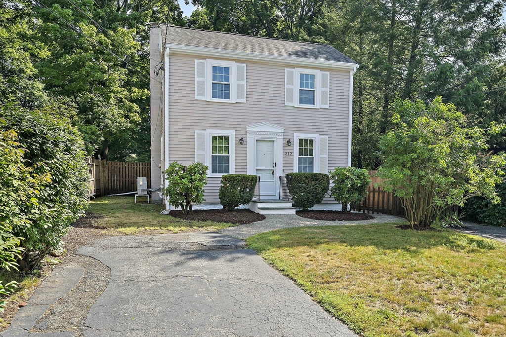 312 Hunnewell Street # 1