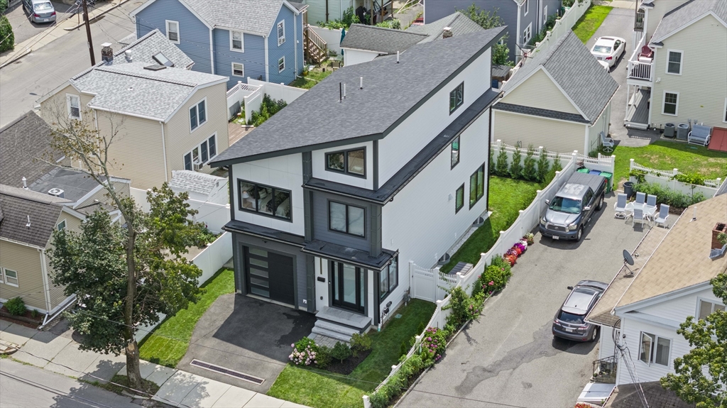 8 Gardner Street