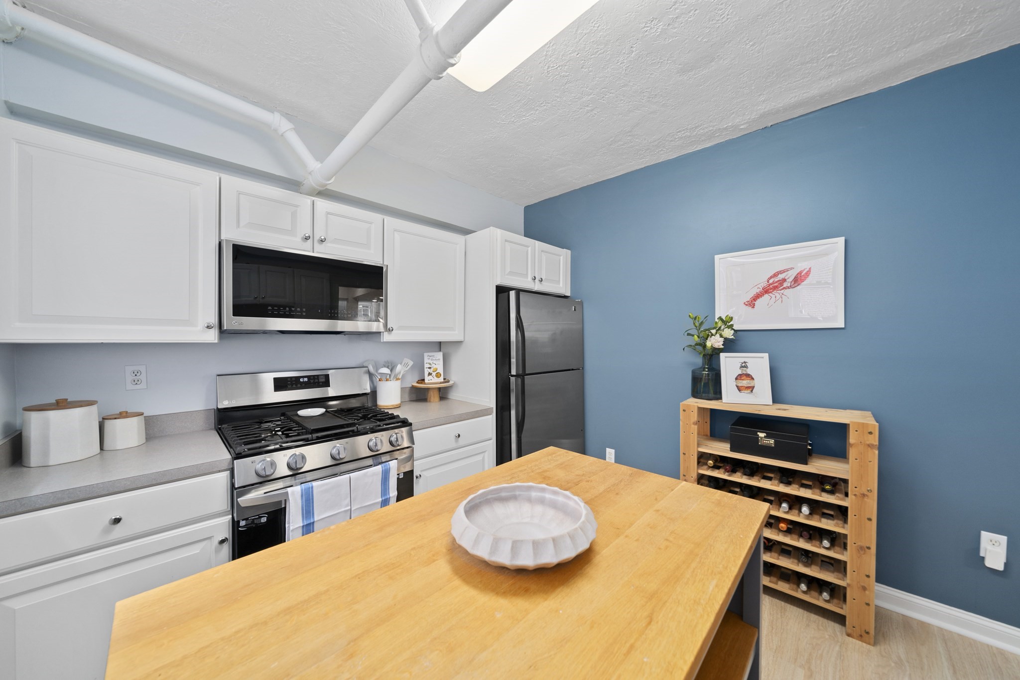 12 James Street # B