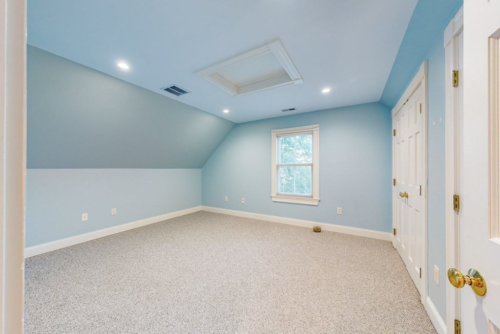 90 Highland Ave # 2