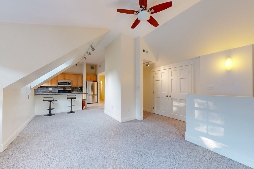 90 Highland Ave # 2