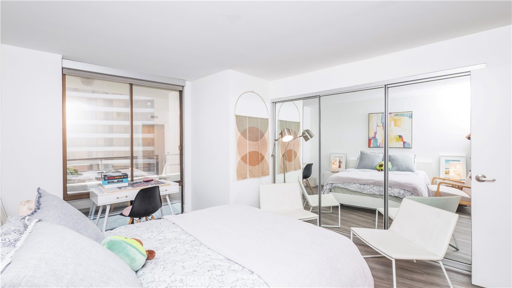 4265 Marina City Drive