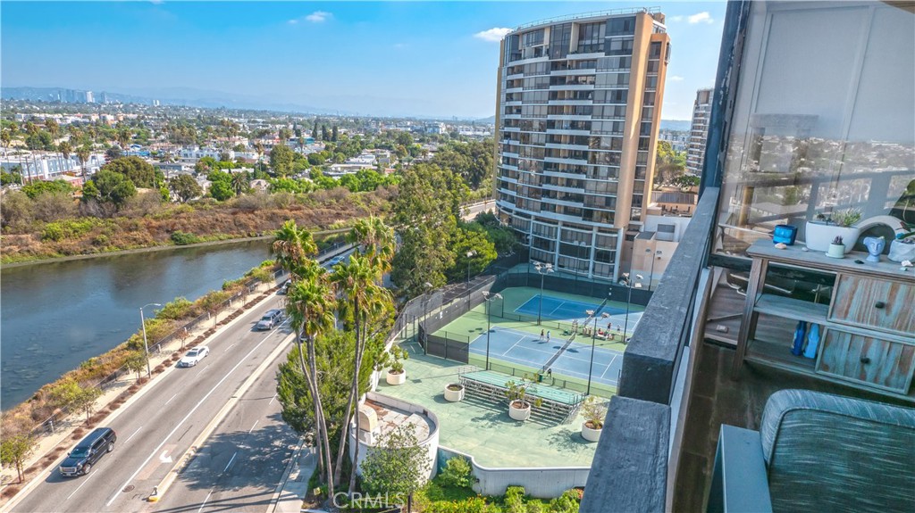 4265 Marina City Drive