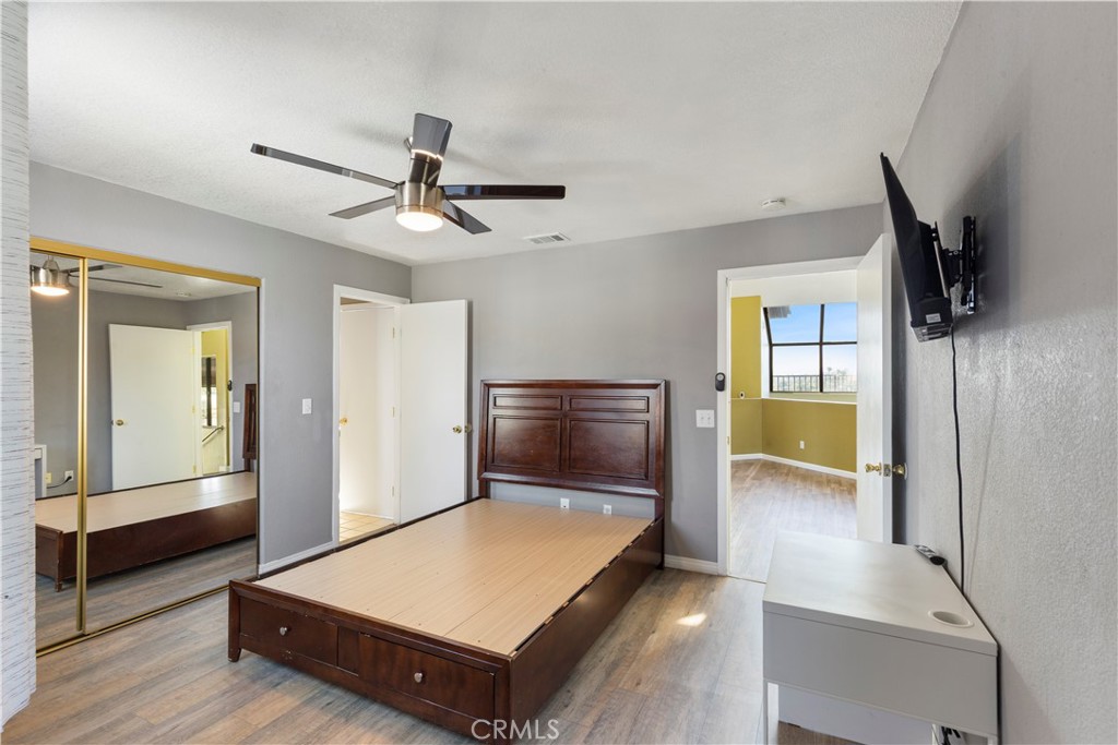 1145 Knoll Drive