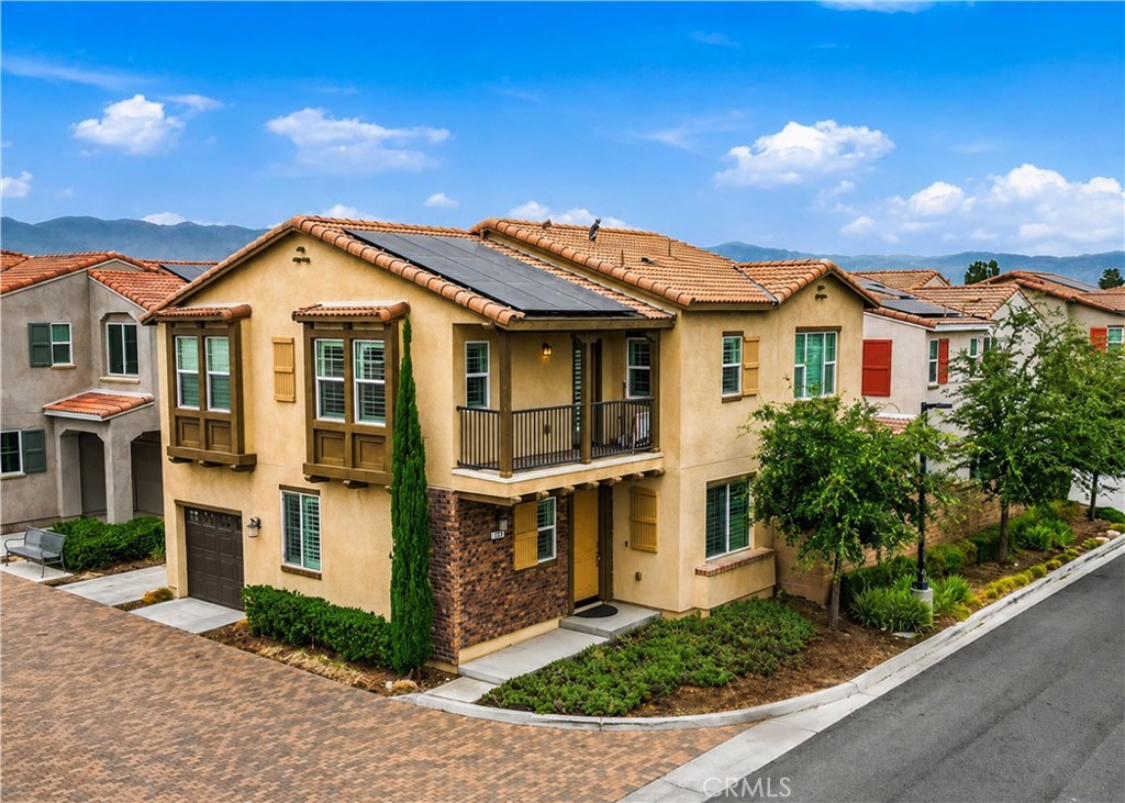 7155 Citrus Avenue 154 Fontana Ca Us 92336 Dw26159461