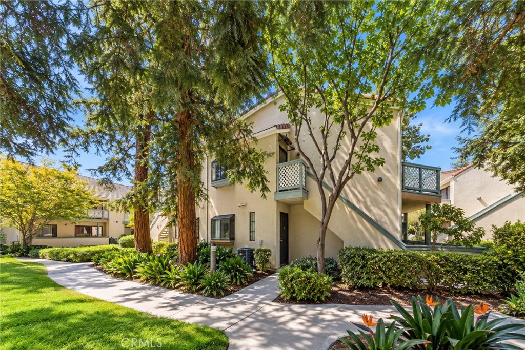 3545 W Stonepine Lane Unit A Anaheim Ca Us 92804 Dw26202496