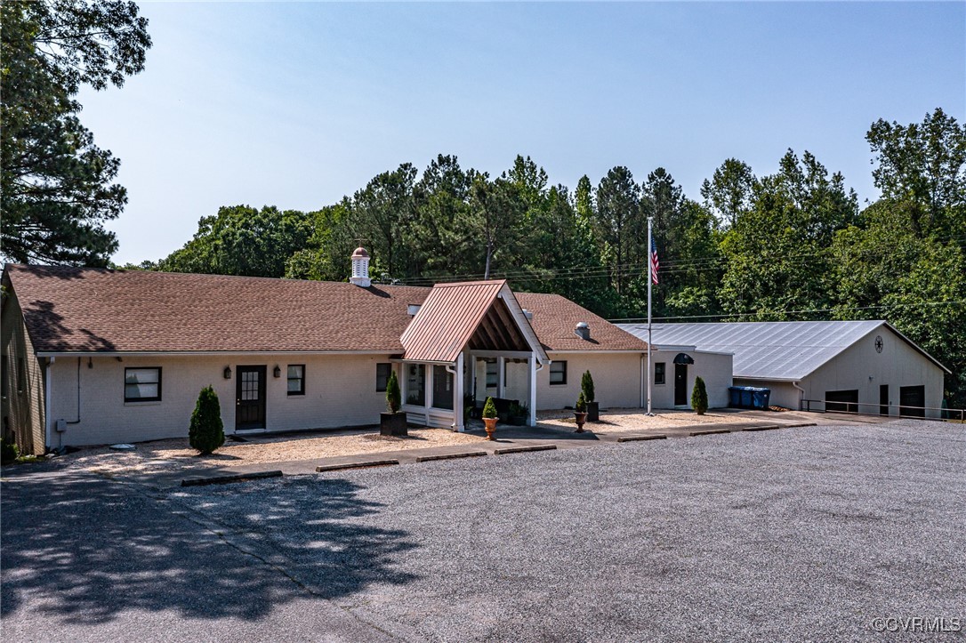 226 VILLAGE GREEN