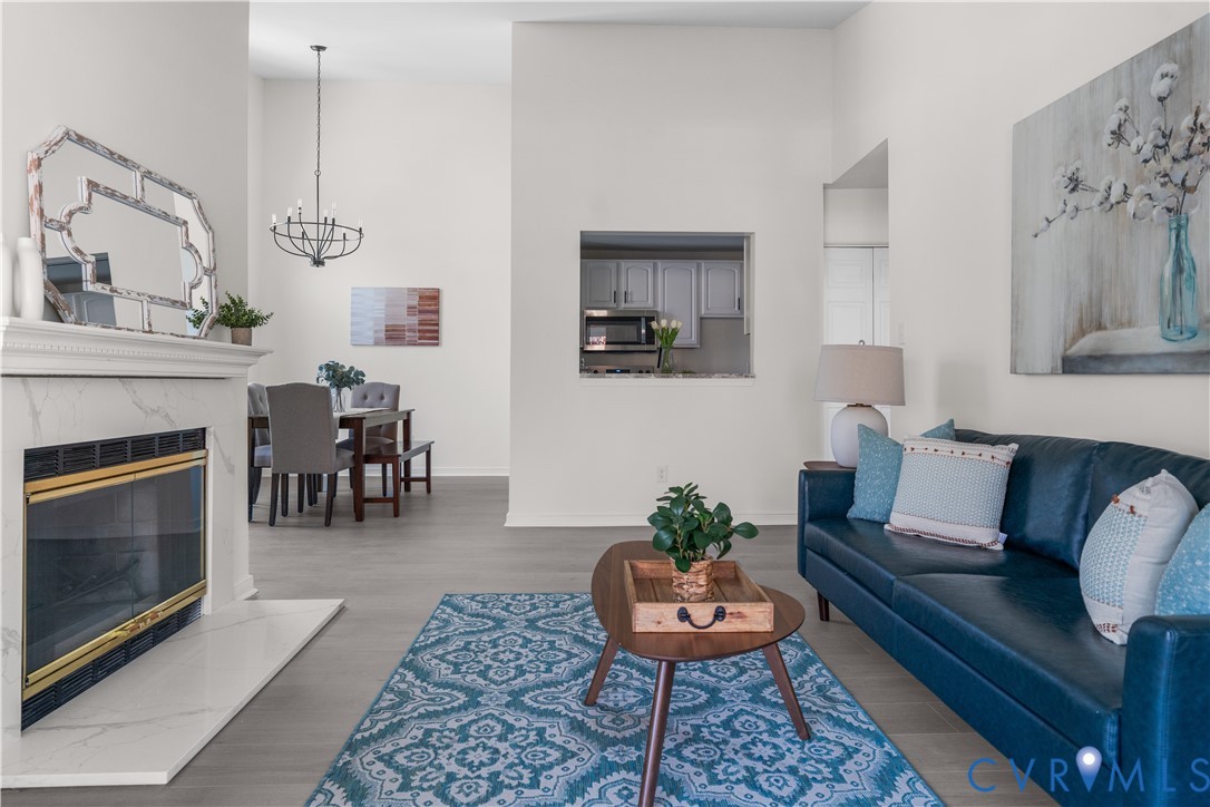 4601 Four Seasons Ter Unit#F