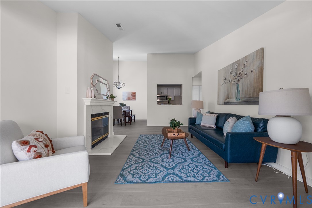 4601 Four Seasons Ter Unit#F