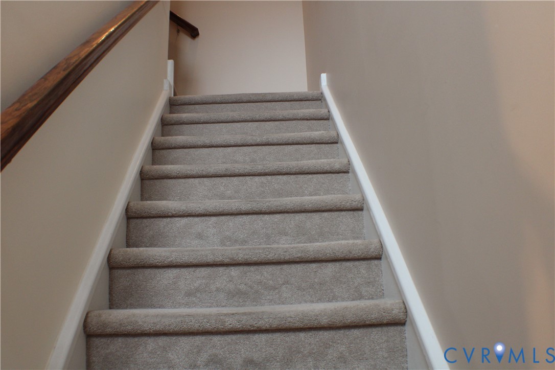 3505 Coles Point Way