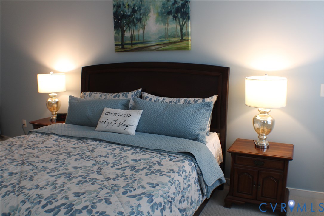 3505 Coles Point Way