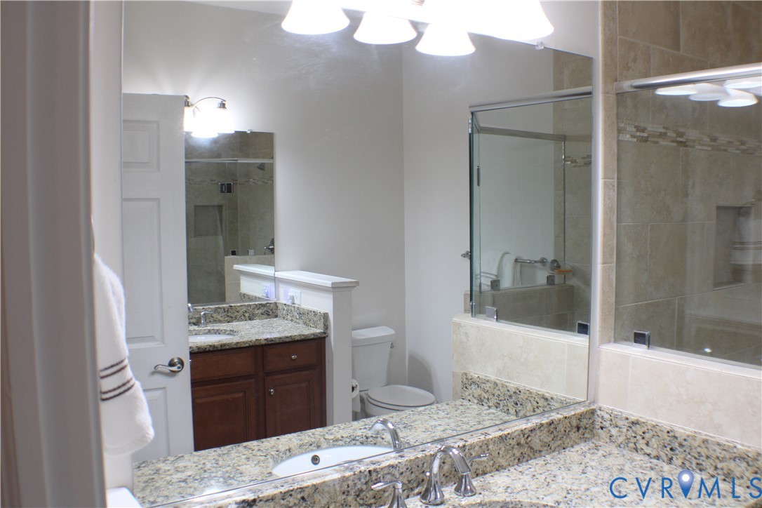 3505 Coles Point Way