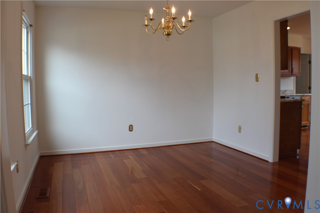 5121 Reids Pointe Rd