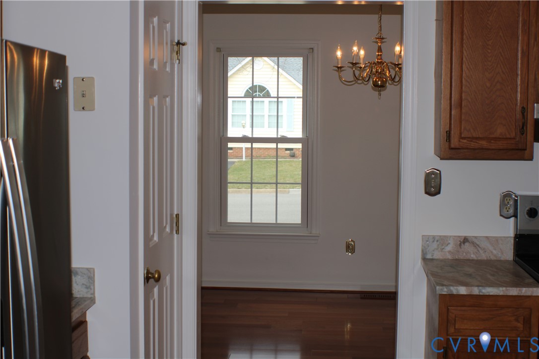 5121 Reids Pointe Rd