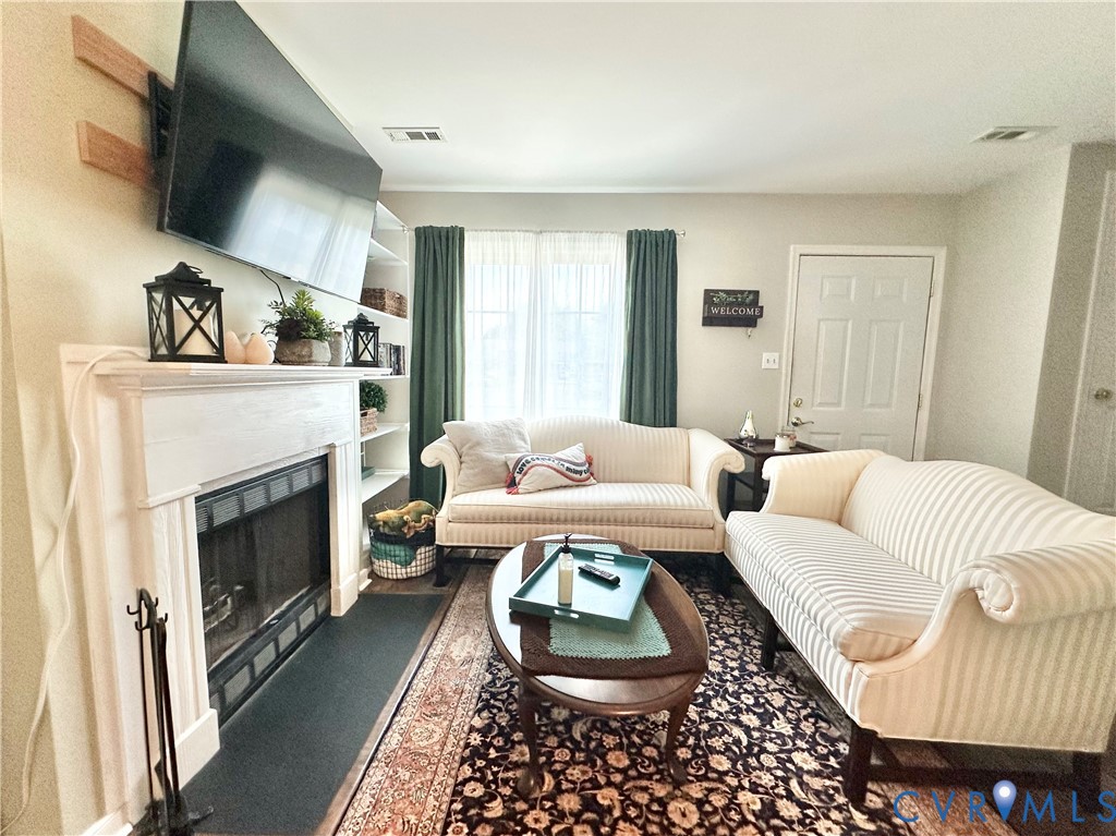 119 Arlington Sq