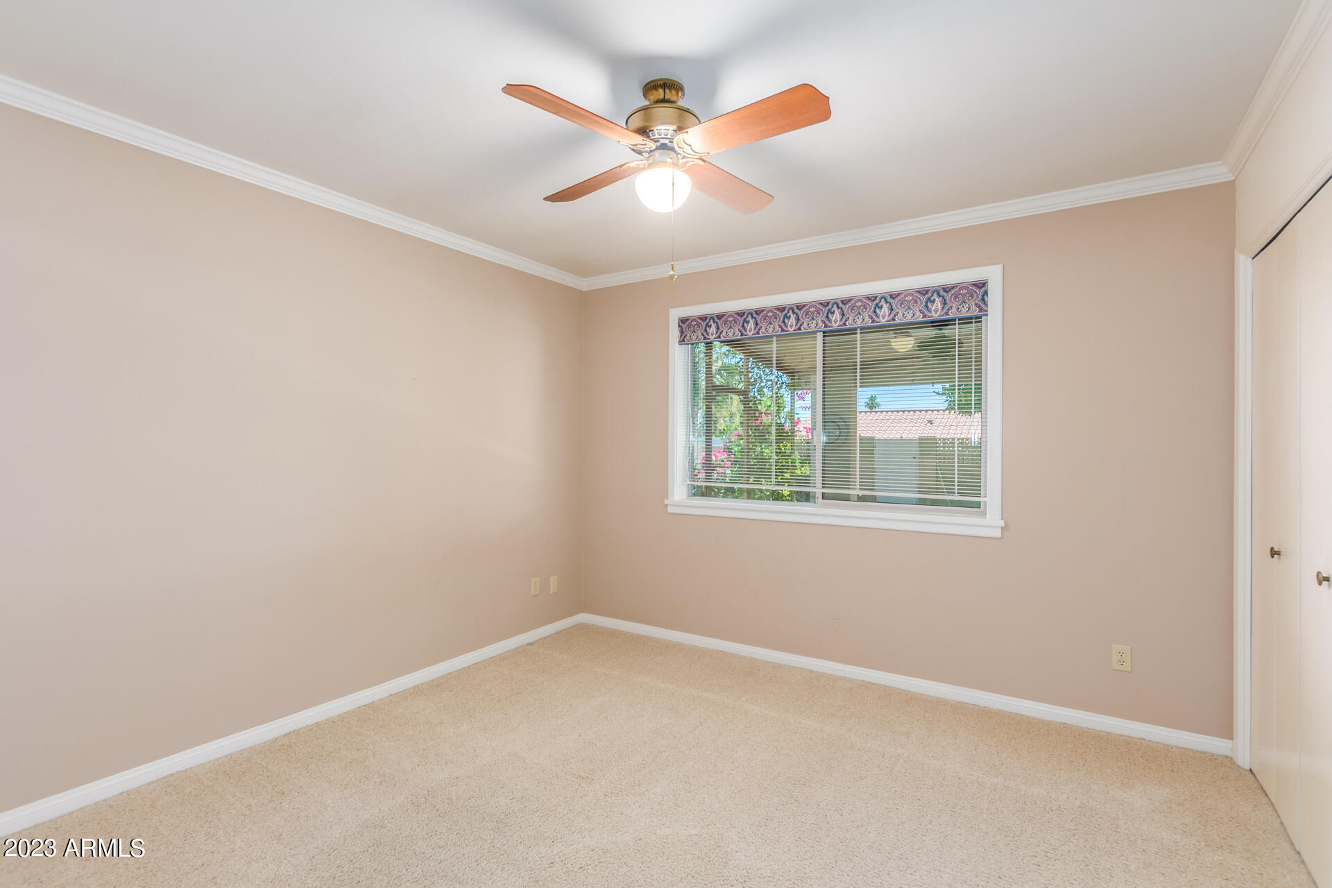 10041 N 25TH Street