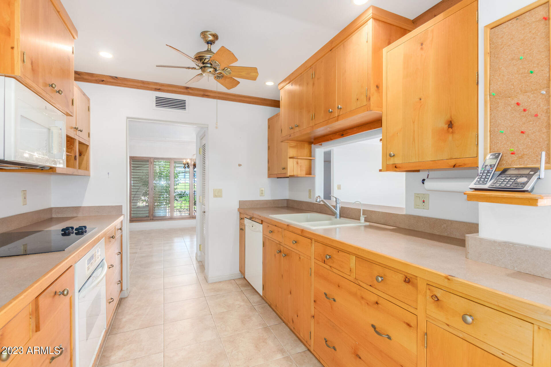 10041 N 25TH Street