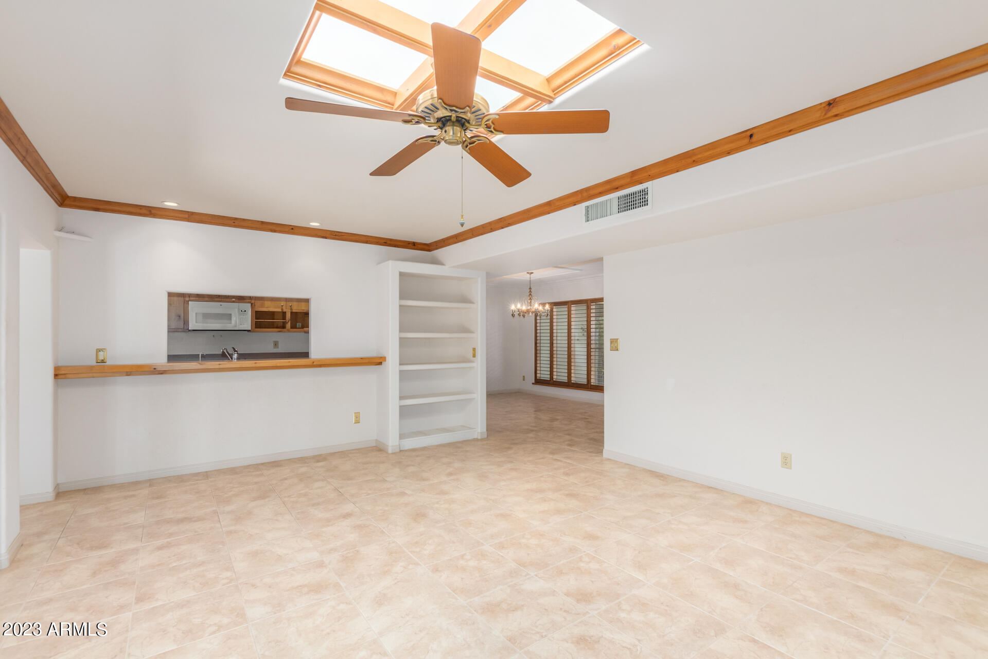10041 N 25TH Street