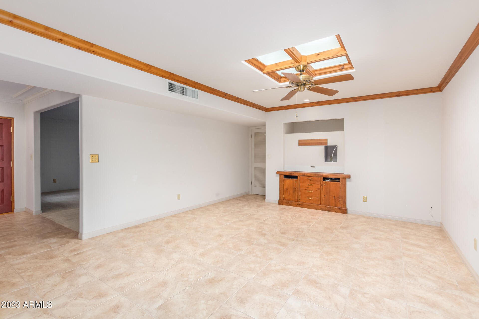 10041 N 25TH Street