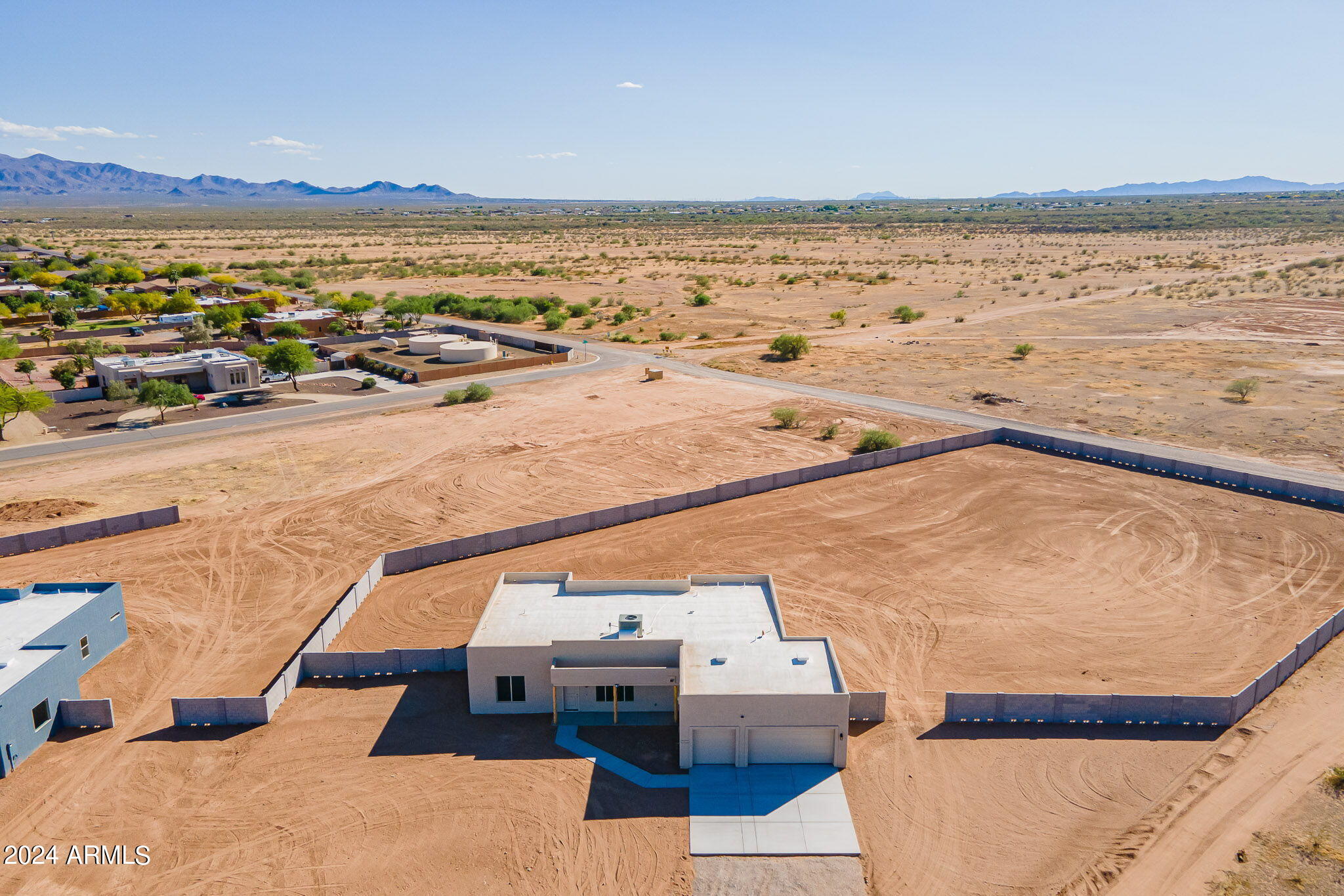 23012 W PEAKVIEW Road