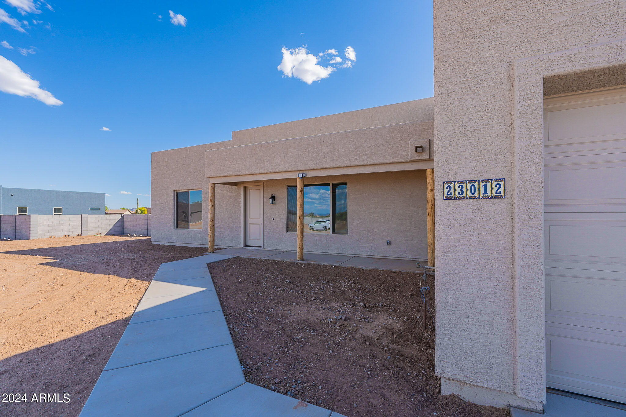 23012 W PEAKVIEW Road